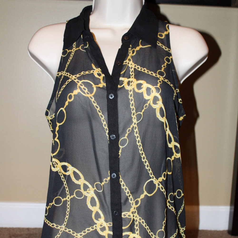 Black Blouse with Chain Pattern